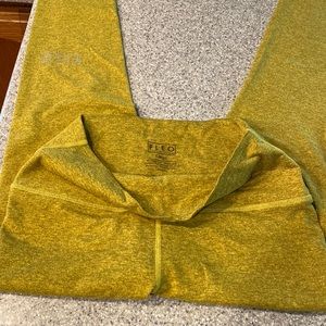 FLEO. Bronze bamboo. Bounce fabric. Size L